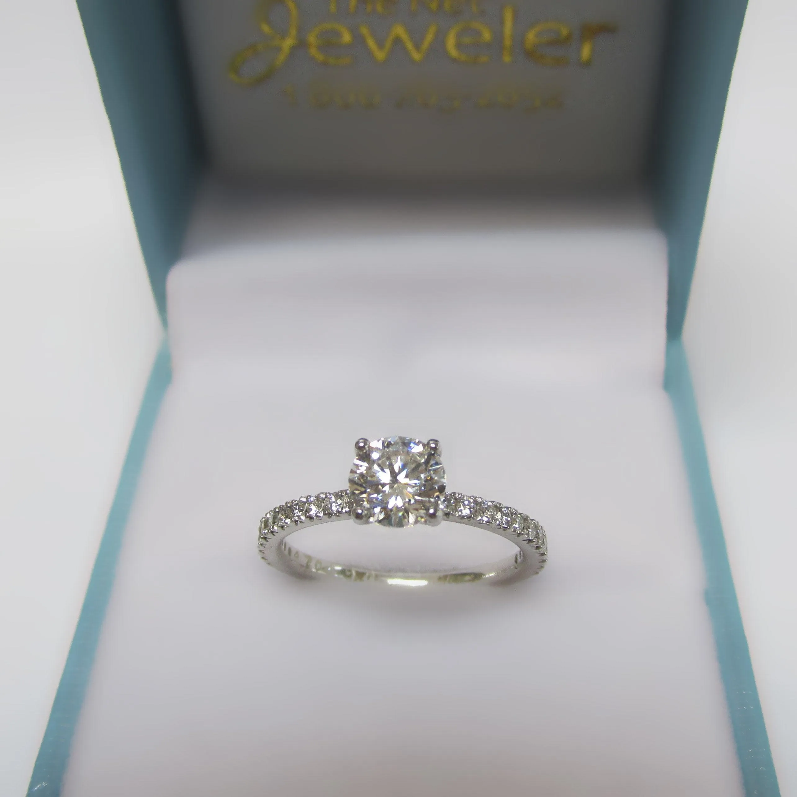 0.70ct Round Lab-Grown Diamond Engagement ring with Side Stones