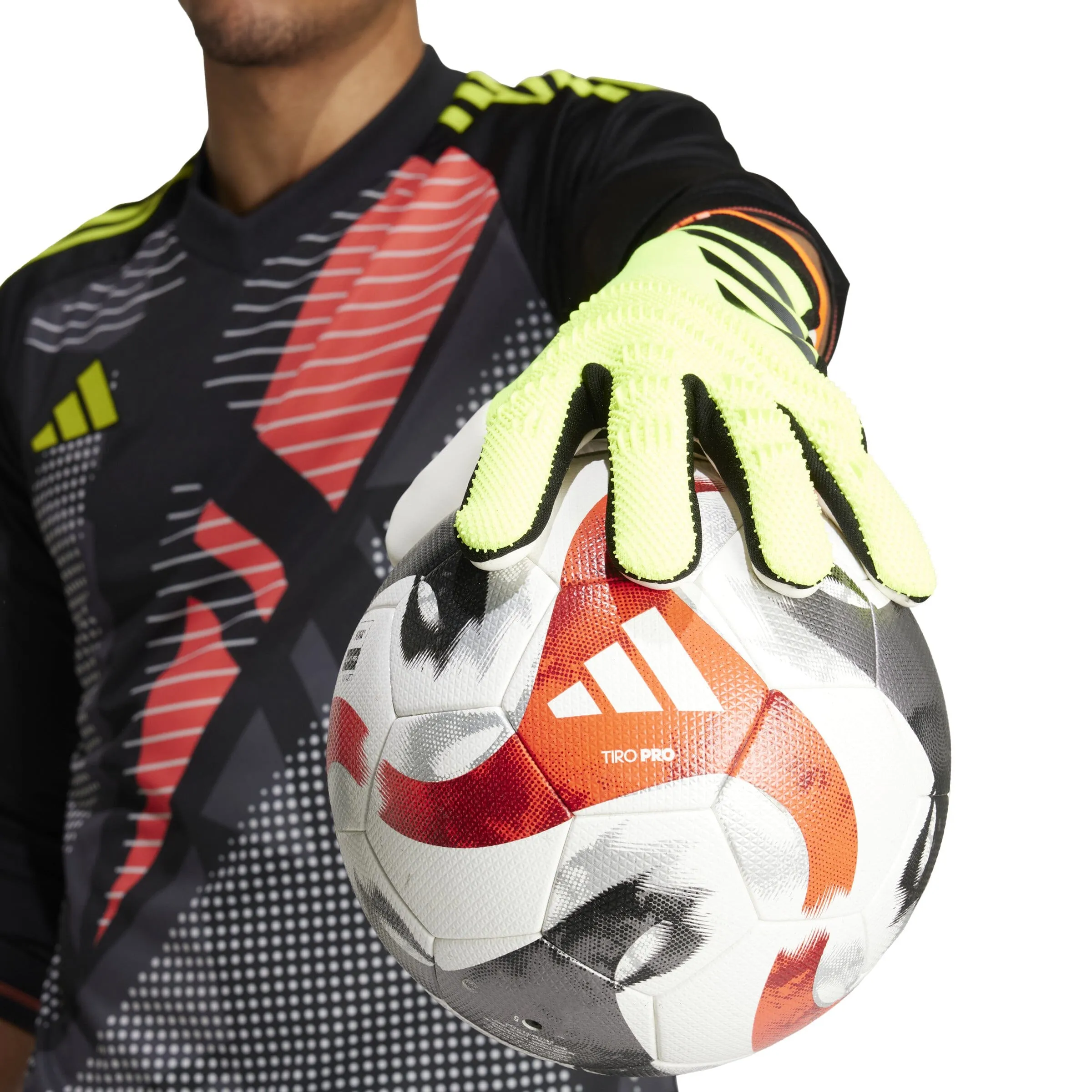 adidas Predator Pro Goalkeeper Gloves | IQ4032