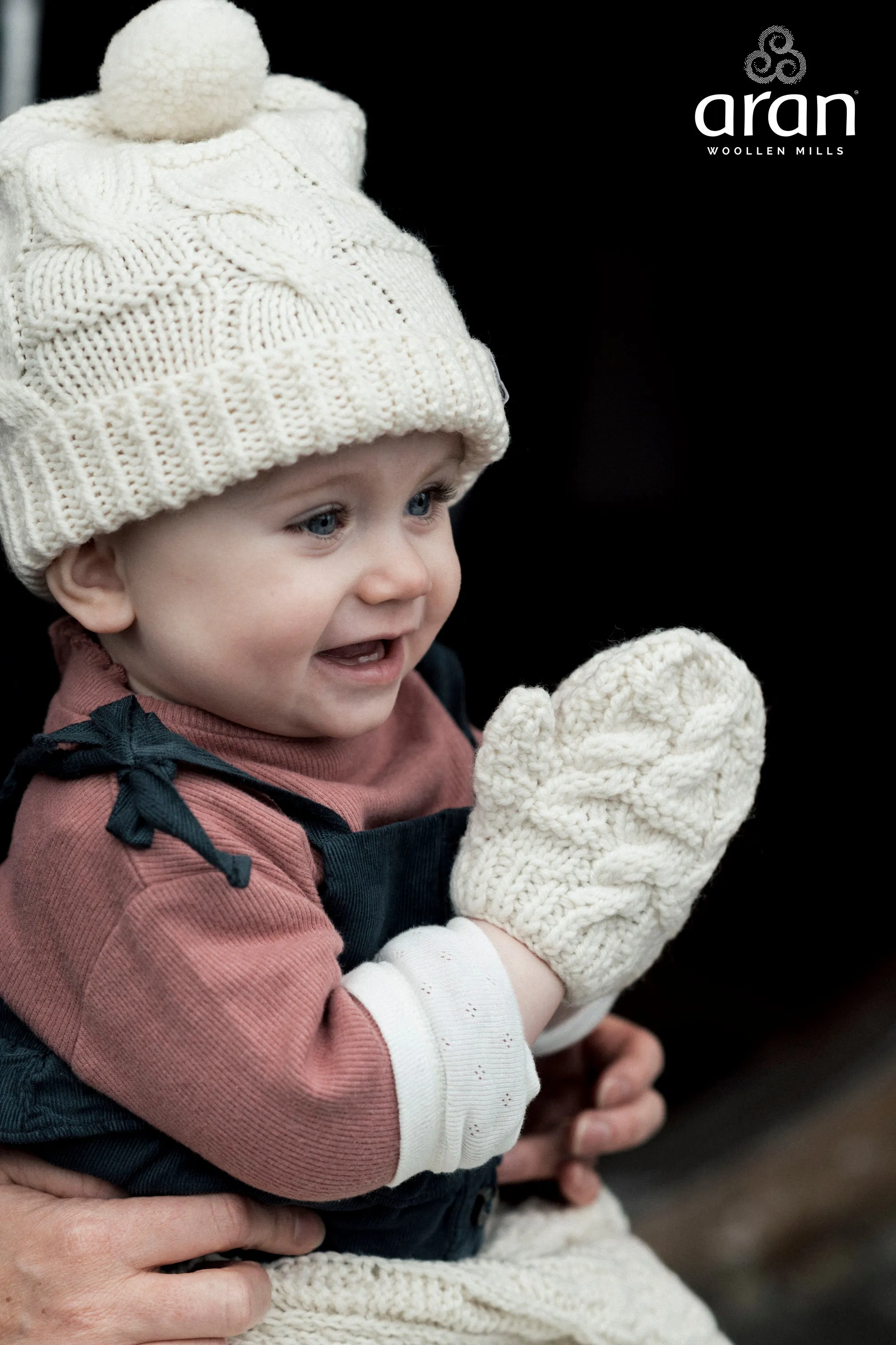 Aran Childrens Hat and Gloves