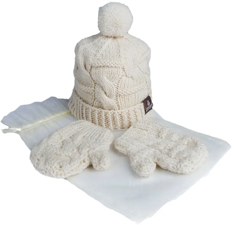 Aran Childrens Hat and Gloves