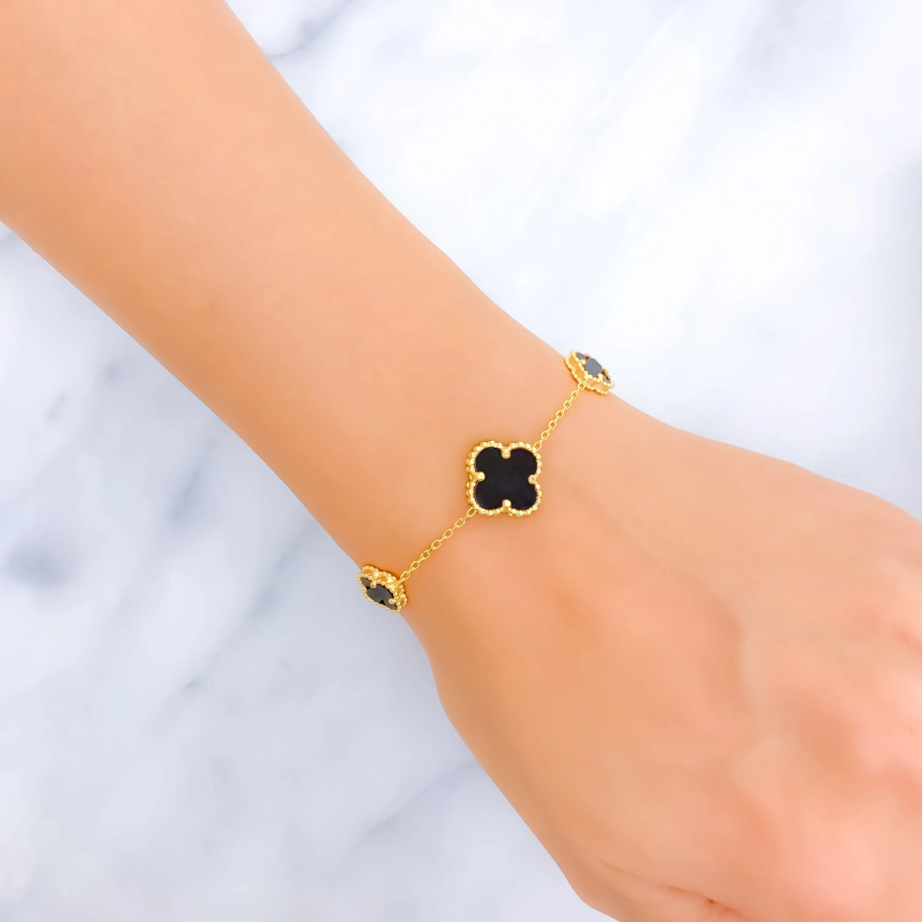 Beautiful Black Onyx 21k Gold Clover Bracelet