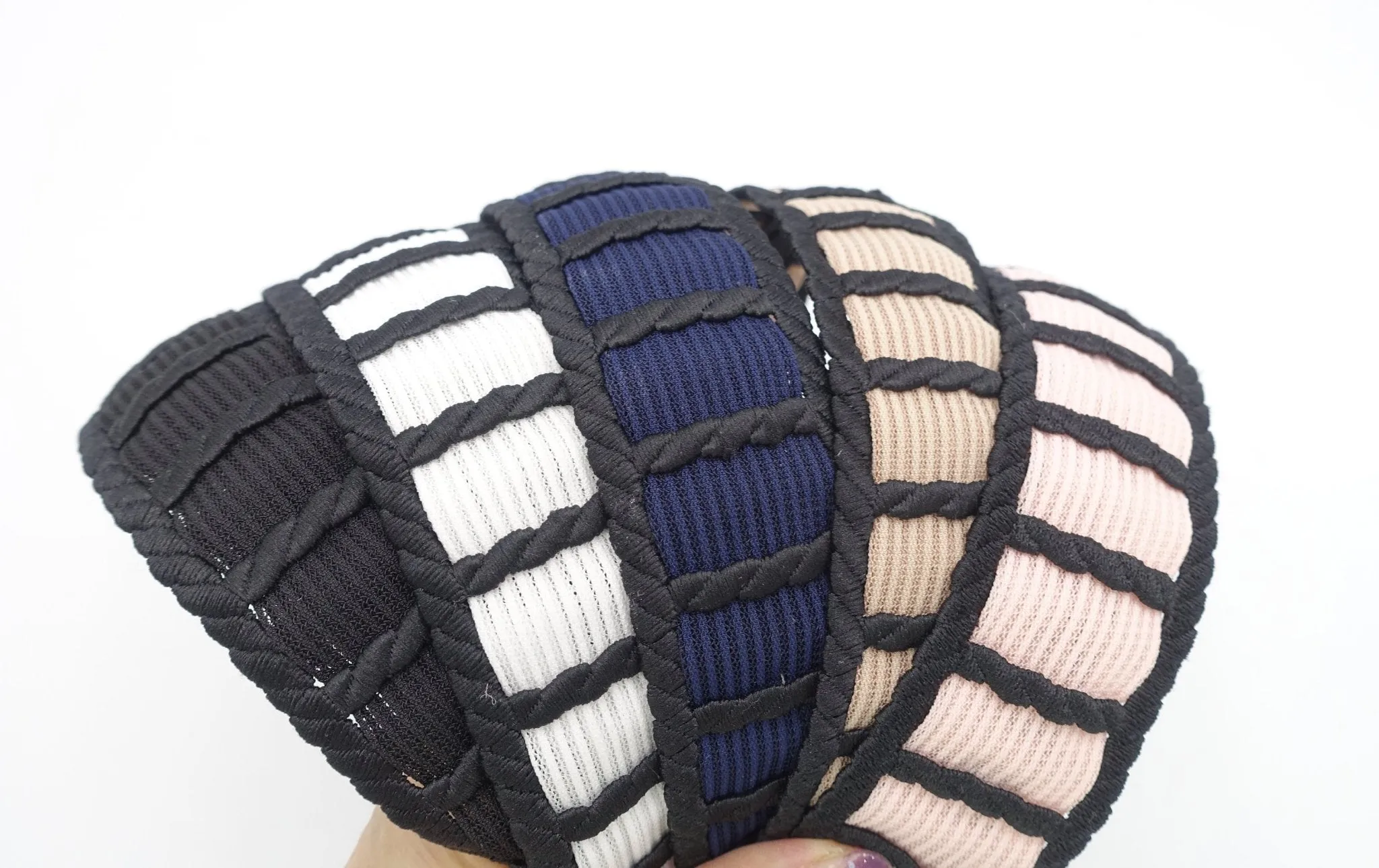 corrugated fabric inserted ladder headband