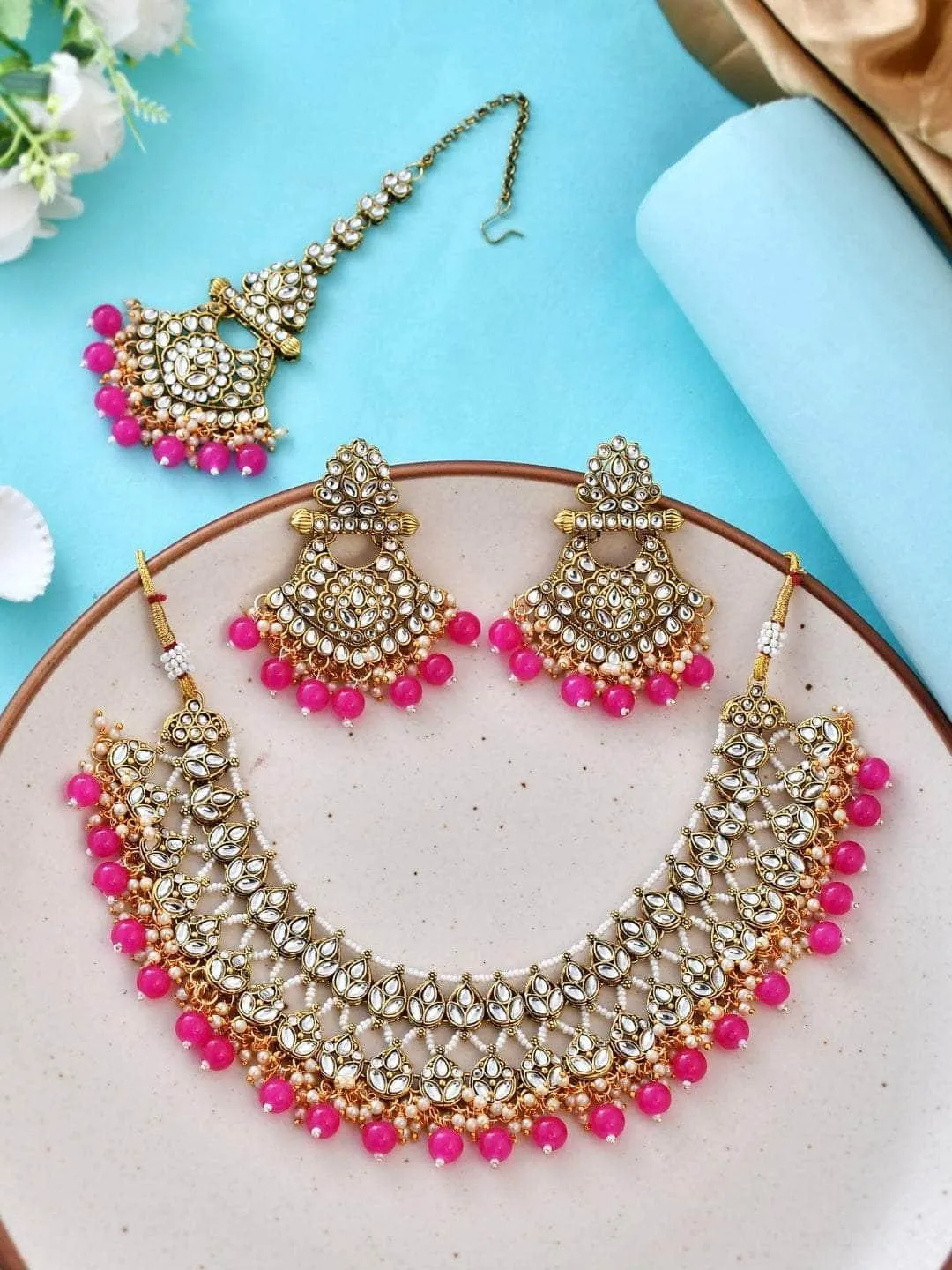 Deluxe Pink Nile Choker Set