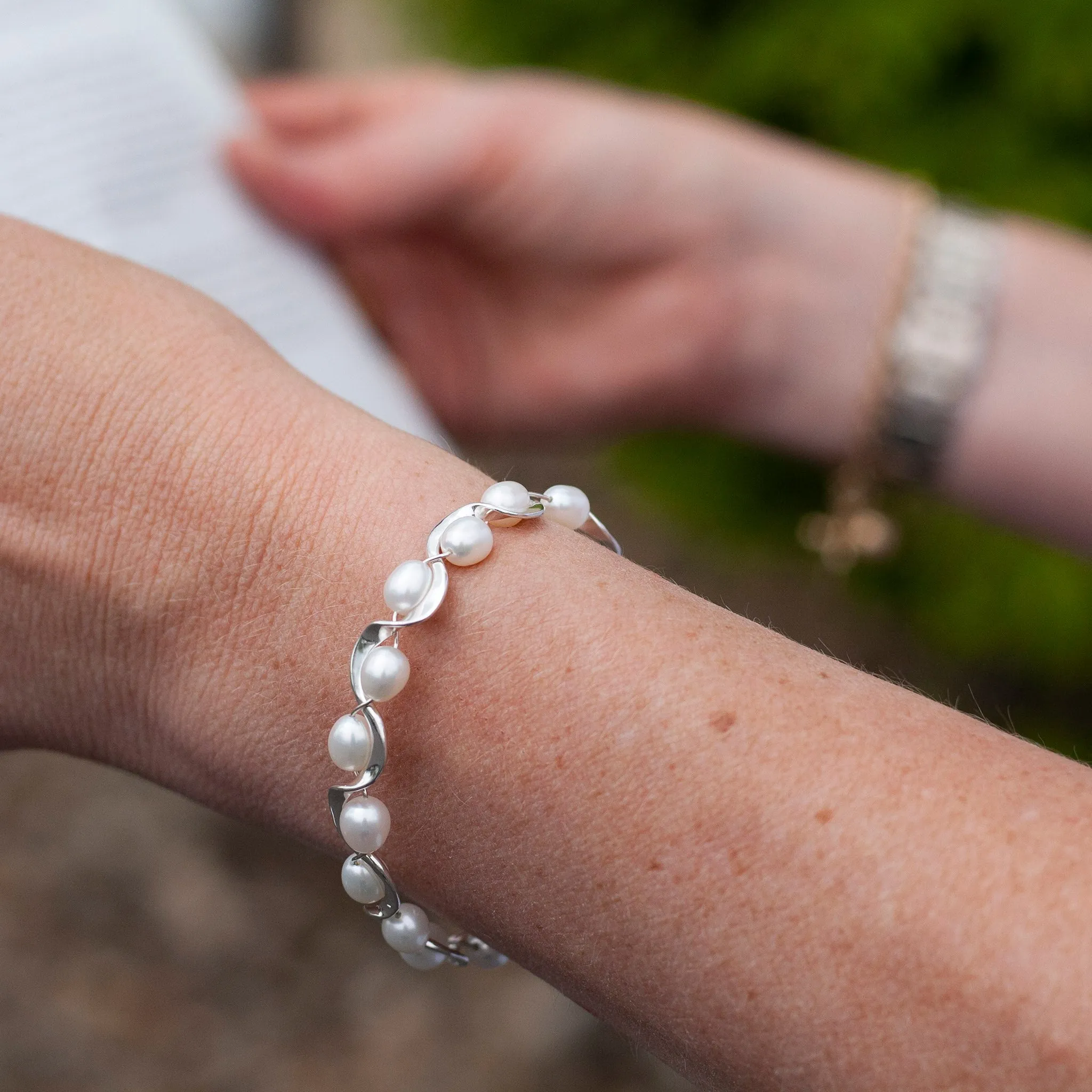 FW Pearl Ruffle Bracelet