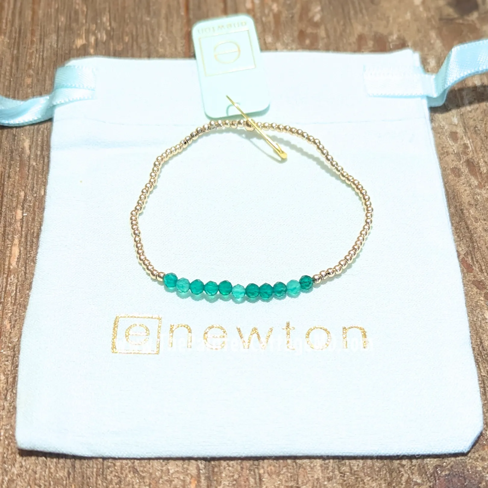 Gold Bliss 2mm Bracelet - Green Onyx