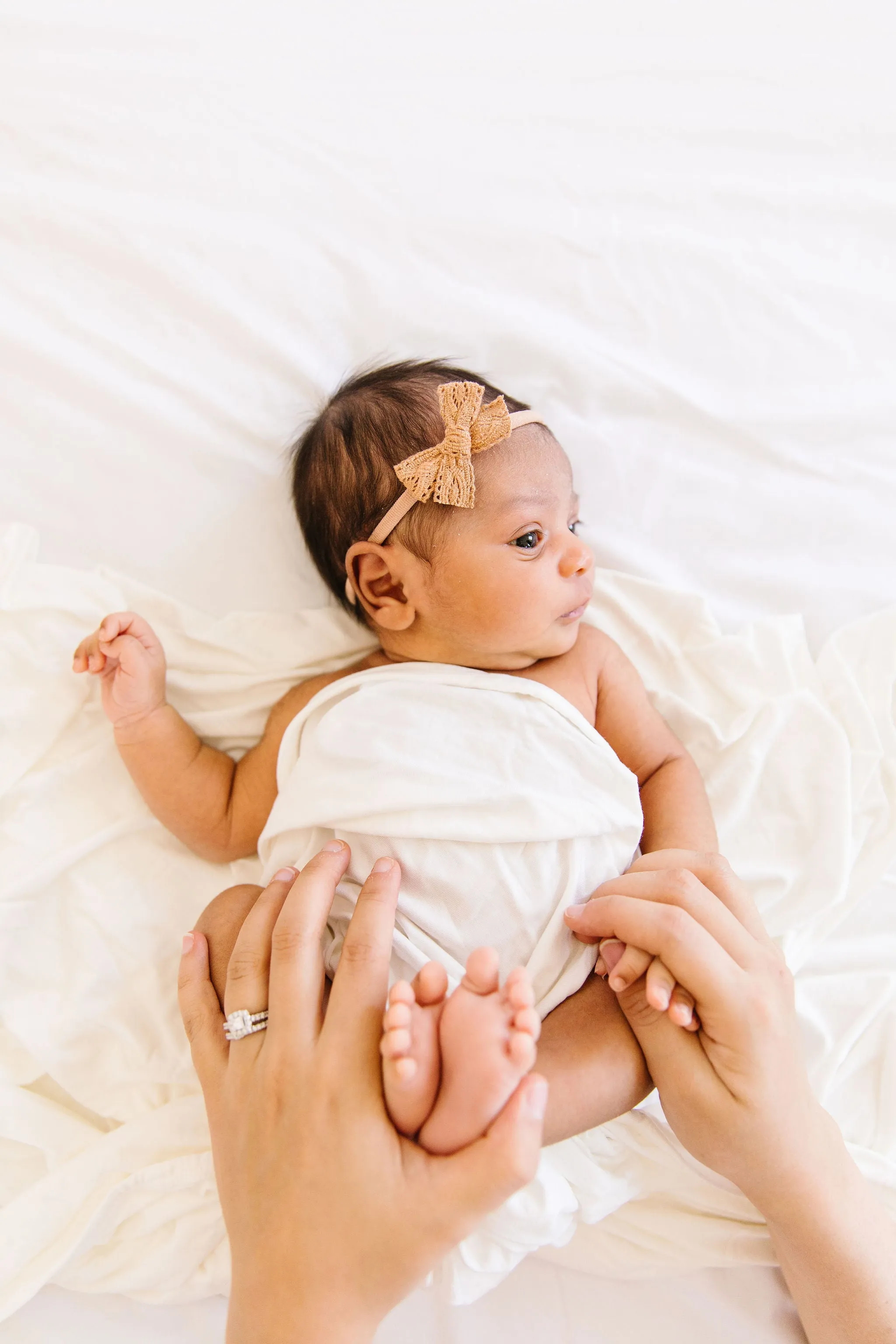 Lace Bow - Mini Cinnamon Headband