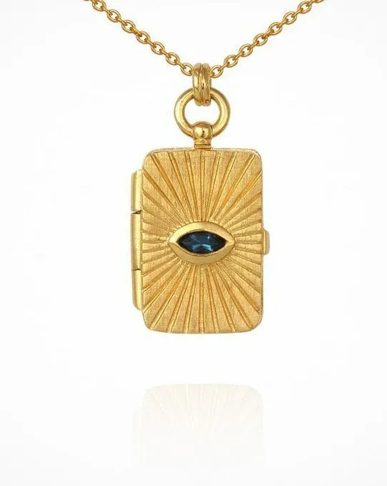 Meri Locket Necklace Gold