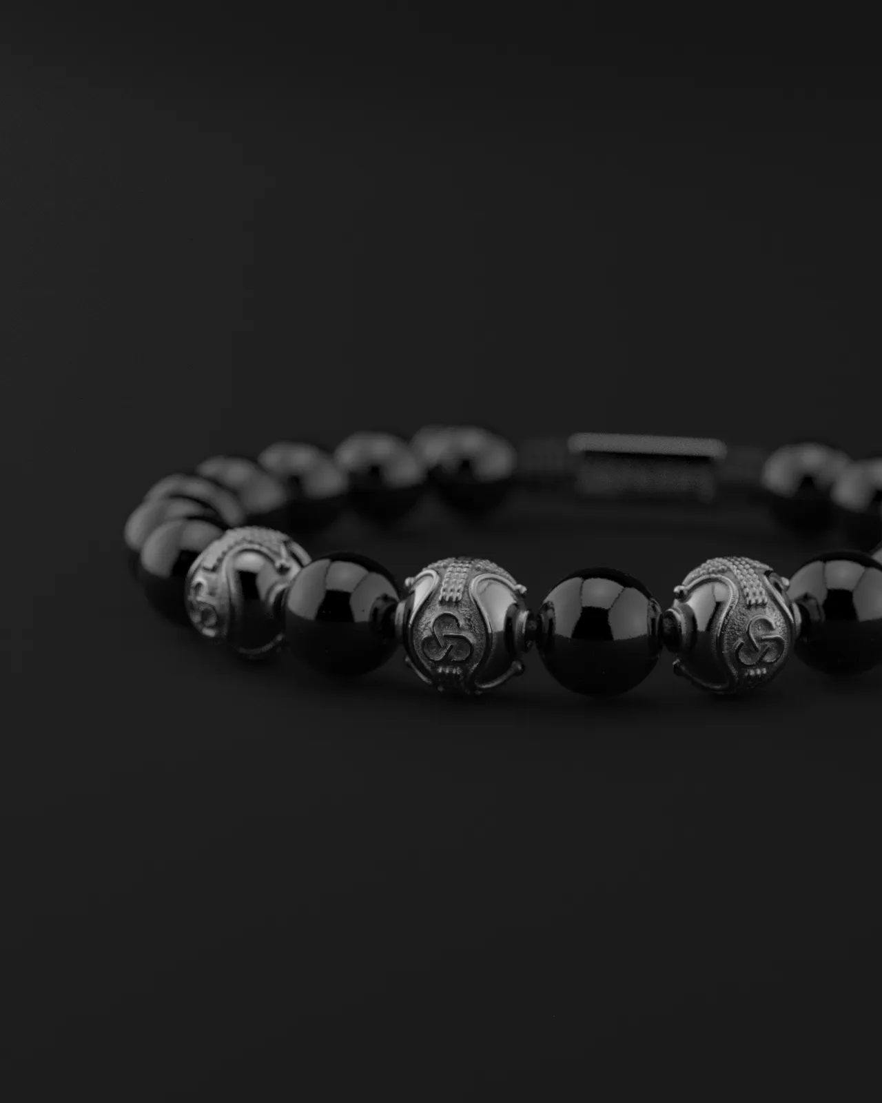 Onyx Bracelet 10mm | Premium by Seekers Men's Jewelry