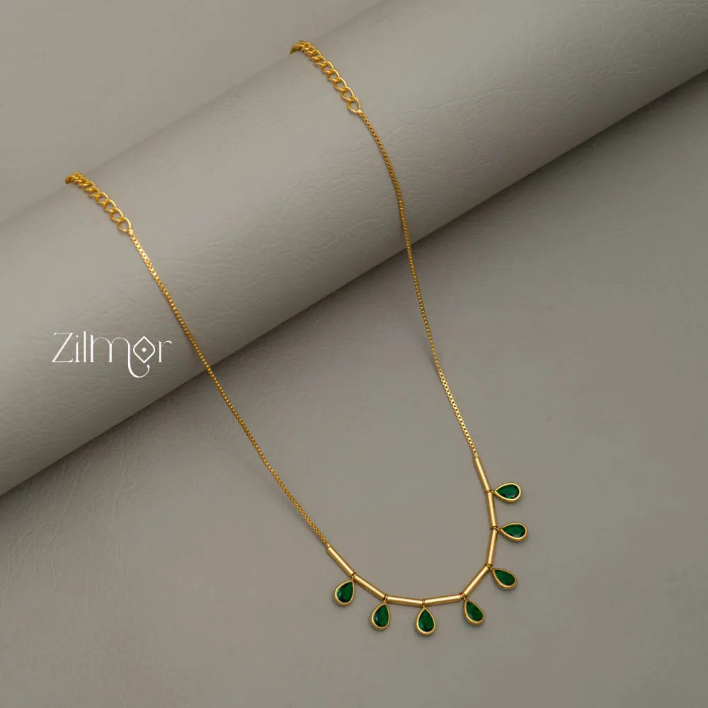 PE101657  - Gold tone Simple Necklace