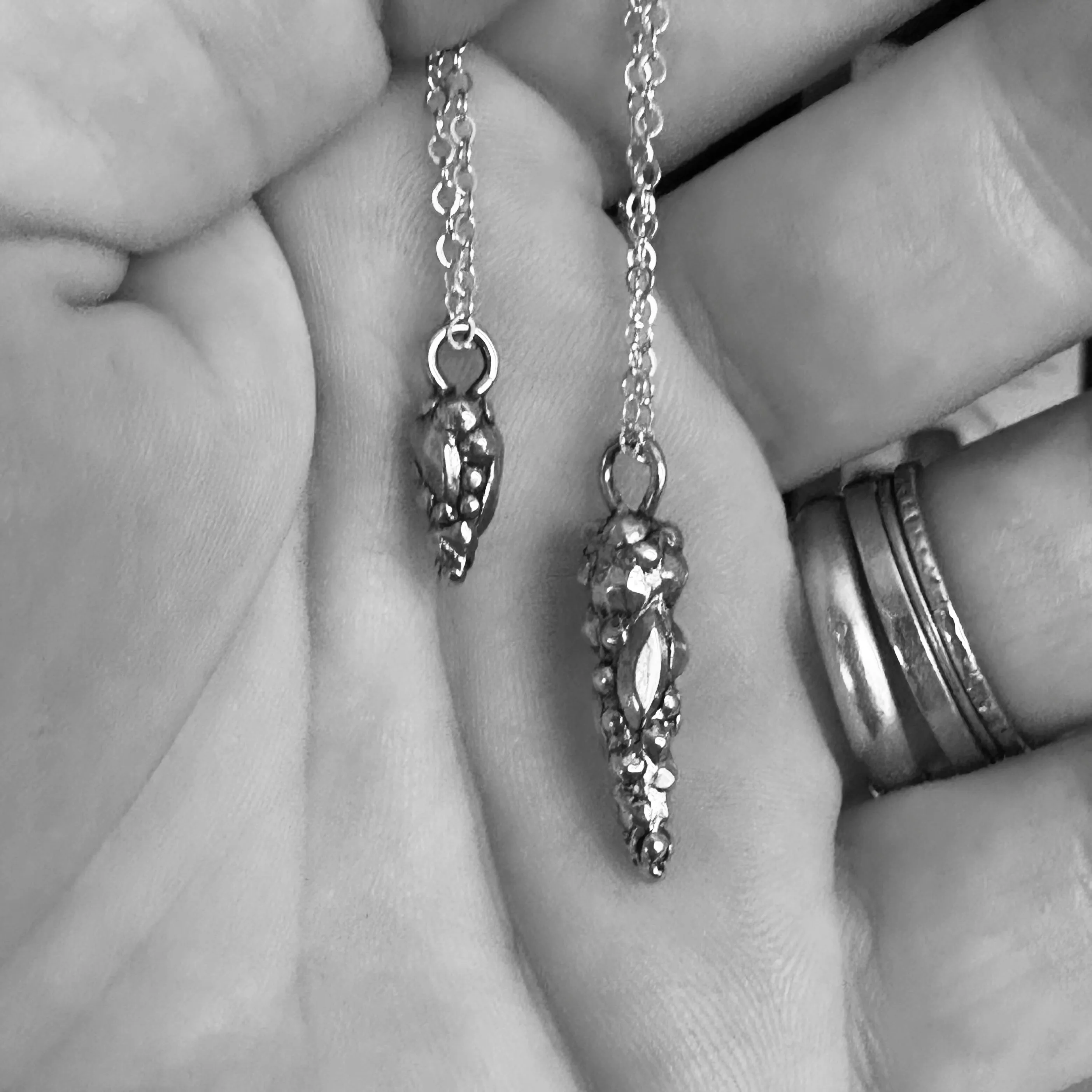 PENDULUM Lariat Necklace - Silver