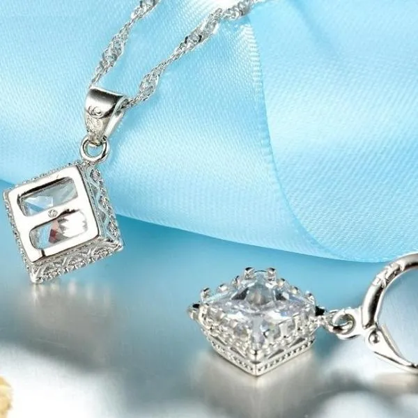 Radiantly Regal Princess Cut Austrian Crystal Necklace & Earrings Set For Woman