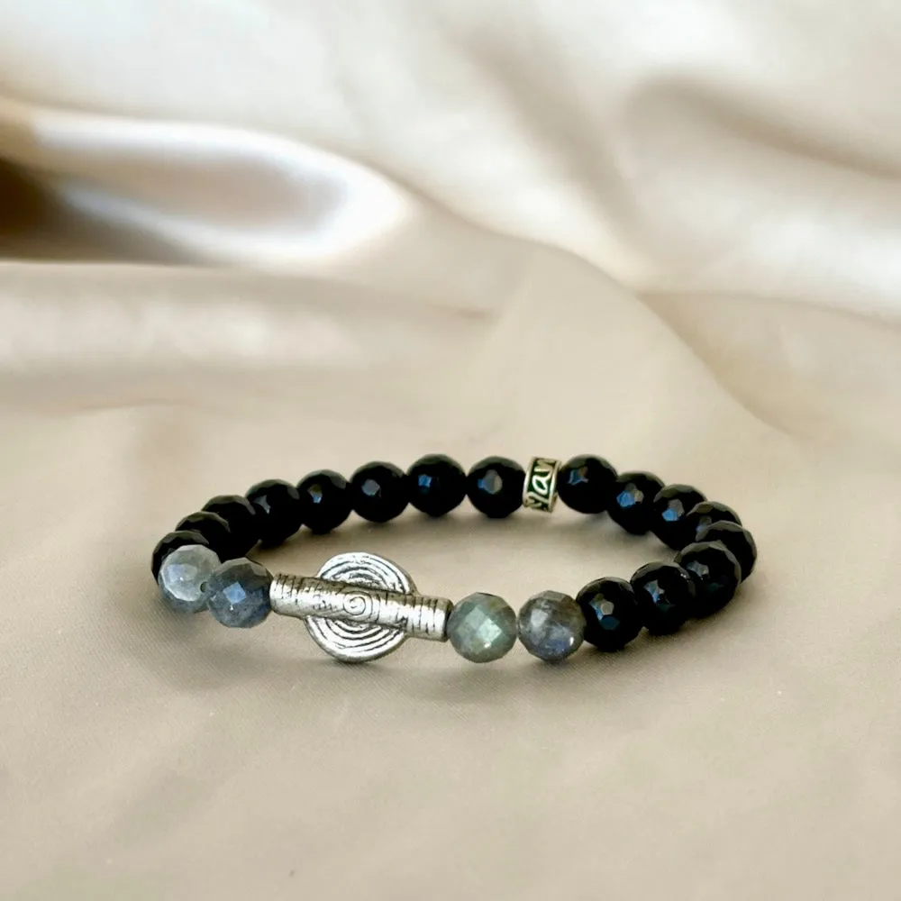 Serendipity Gemstone Bracelet with Labradorite and Onyx