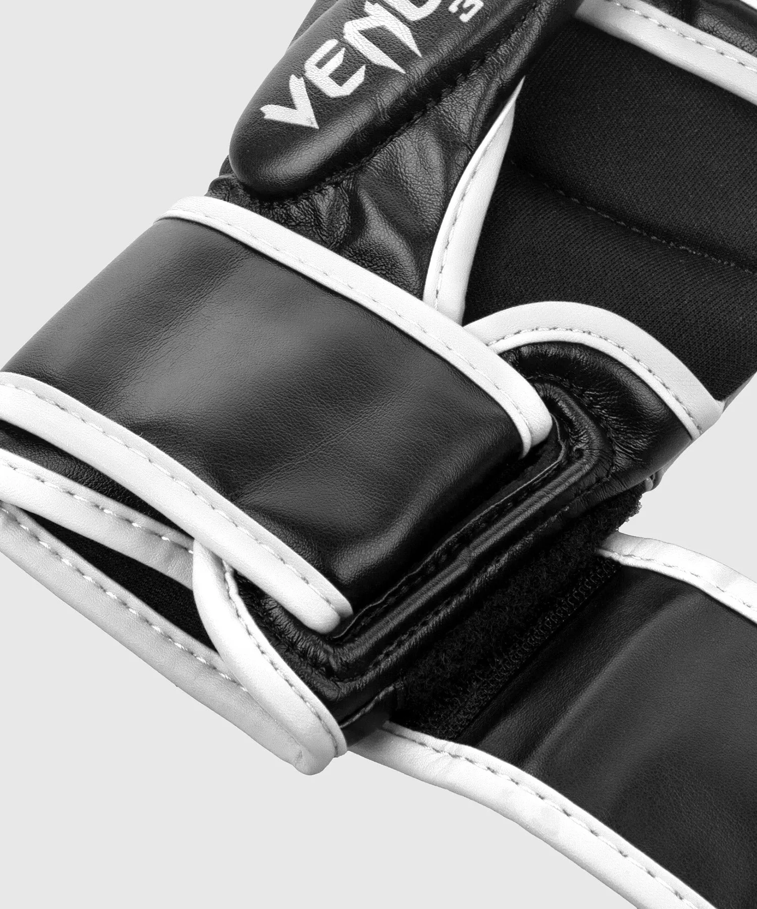 Sparring Gloves Venum Challenger 3.0