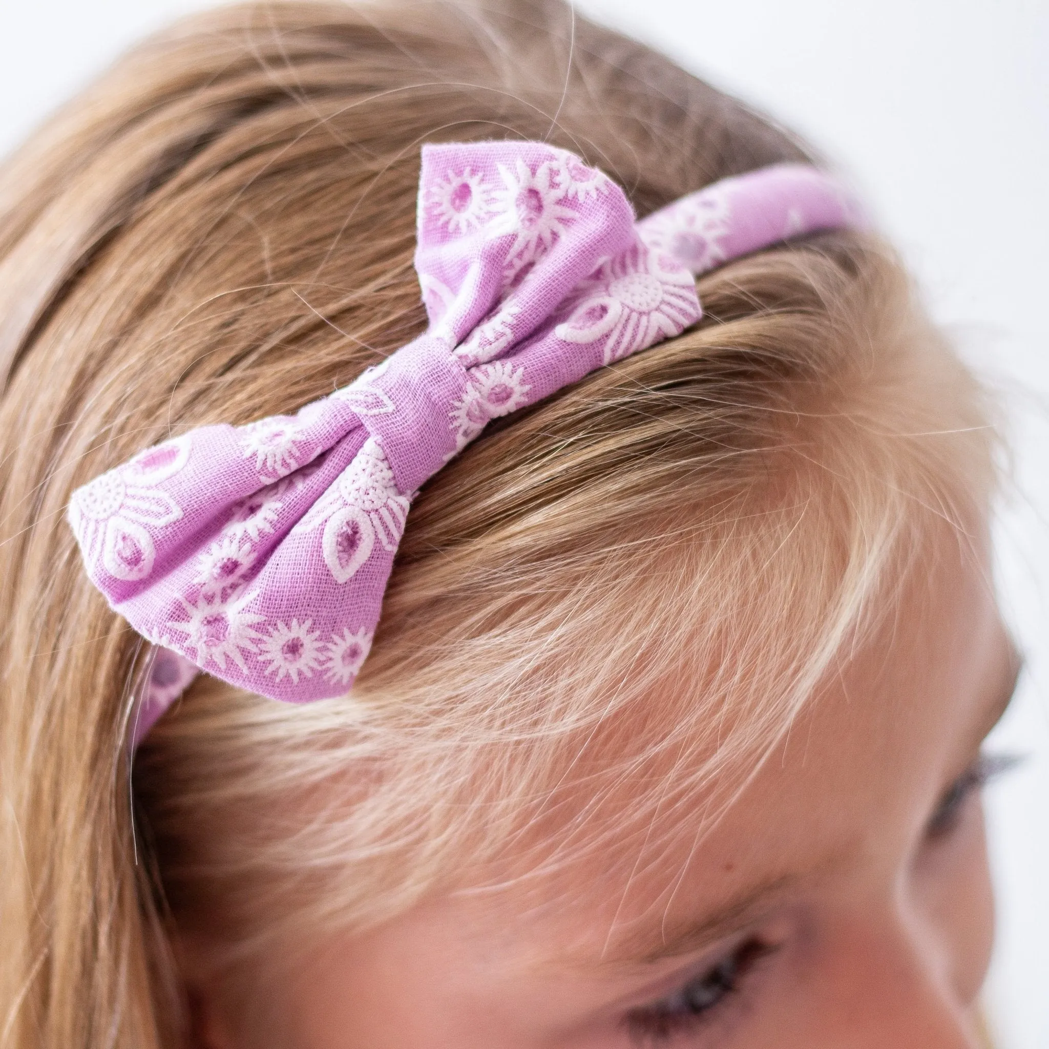 Thin Eyelet Lace Bow Headbands - 4 Pack